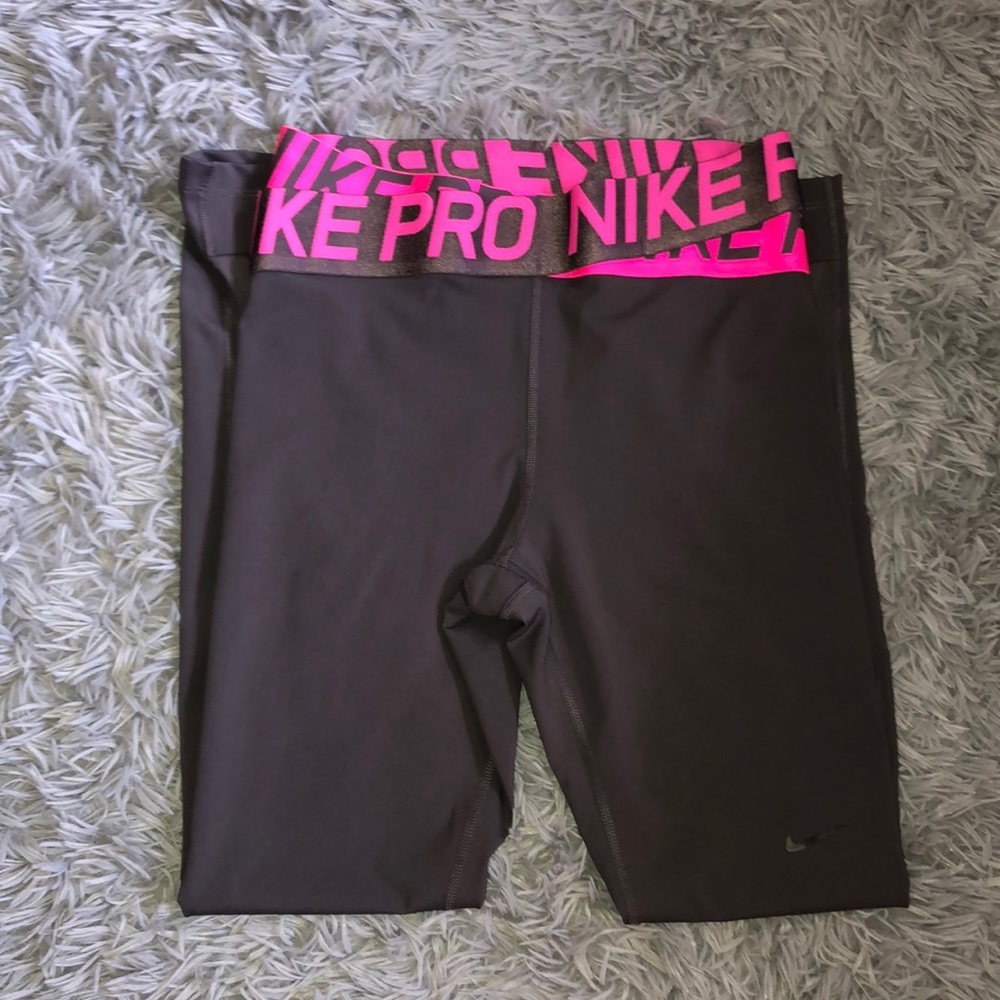 Nike Pros Leggings - Picture 2 of 7